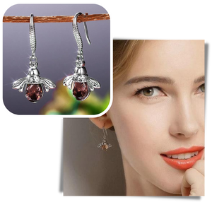 Bee shaped earrings